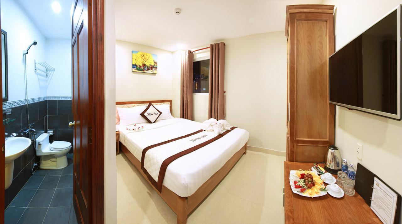 New Sky Hotel ดานัง ภายนอก รูปภาพ